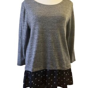 Loft Gray Women's Top with Navy Patterned Sewed in Hem Petite Medium